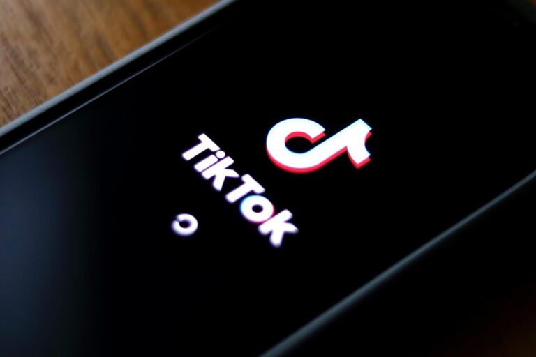 Las principales escuelas de Canadá demandan a TikTok, Facebook, Instragram y Snapchat