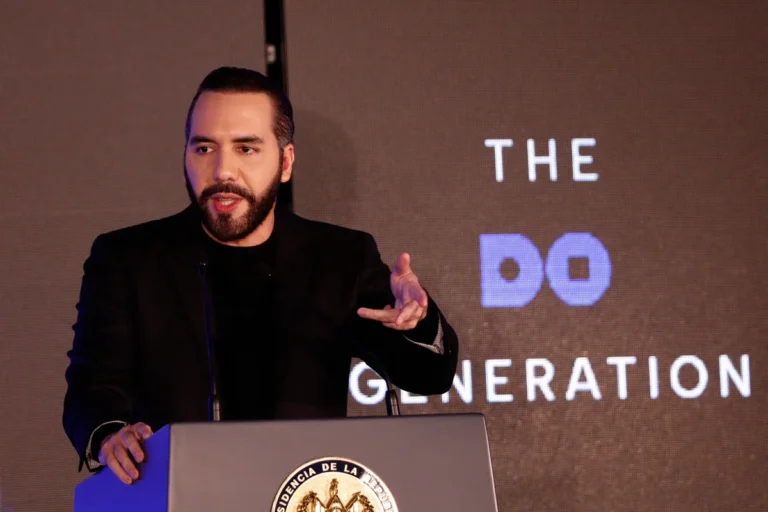 por-que-es-diferente-en-el-salvador-bukele-defiende-la-reeleccion-indefinida