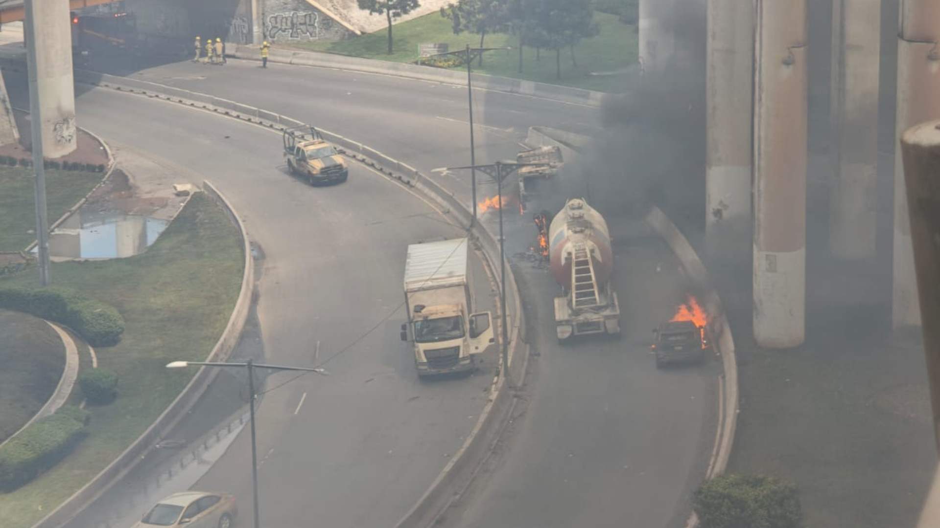 Hombre de 51 años fallece tras explosión de pipa en el Puente de la Concordia