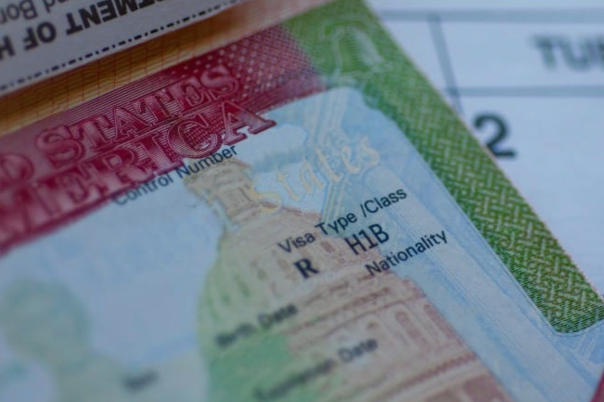 Nuevas restricciones a la visa H-1B en EE.UU. generan inquietud en trabajadores y empresas